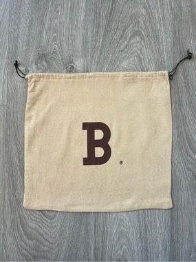 Bally dust bag (C104)